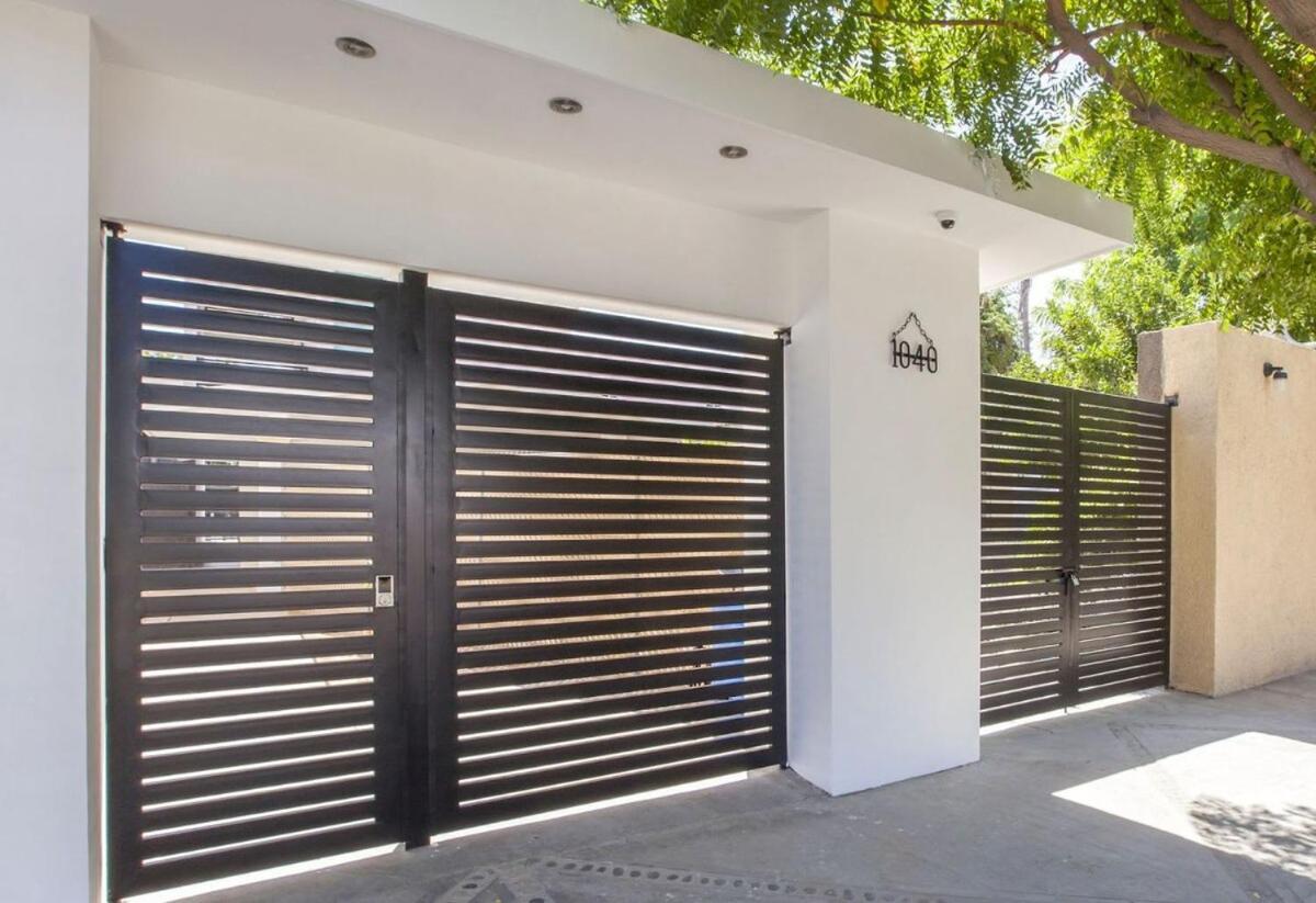 Downtown Room With Pool Bbq And Near All The Hotspots لاباز المظهر الخارجي الصورة